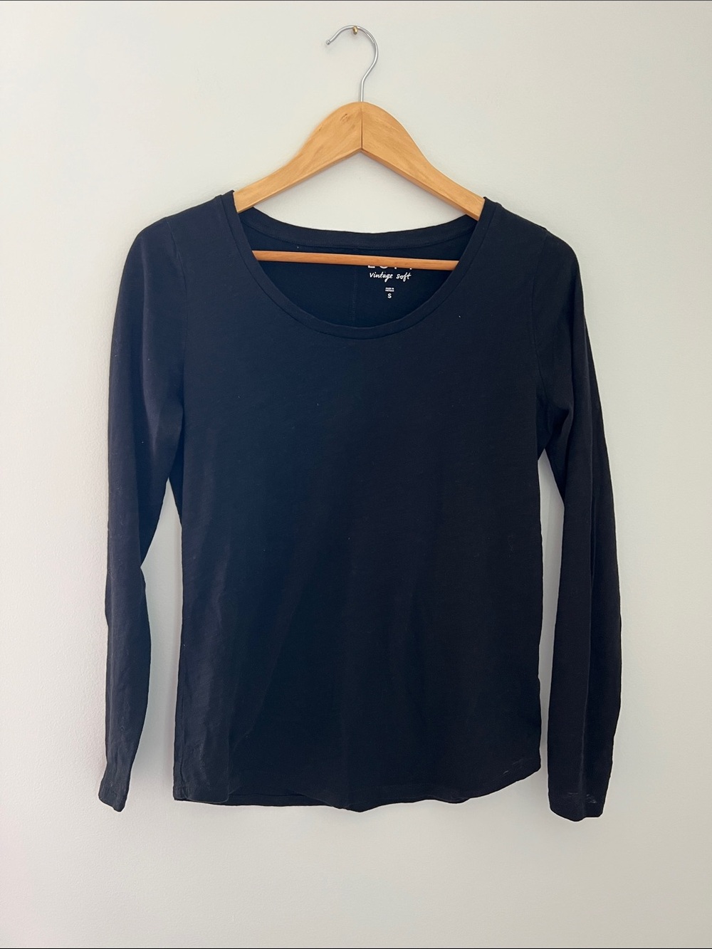 LOFT | Vintage Soft 100% Cotton Women’s Long Sleeve Scoop Neck Top Black Small